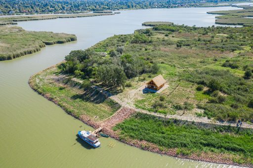 Velencei-sziget és szimpózium