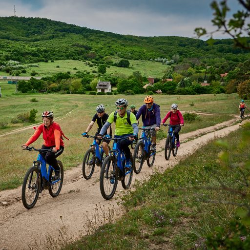 E-Bike túrák a Velencei hegységben